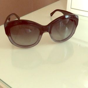 Black Kate Spade sunglasses with box